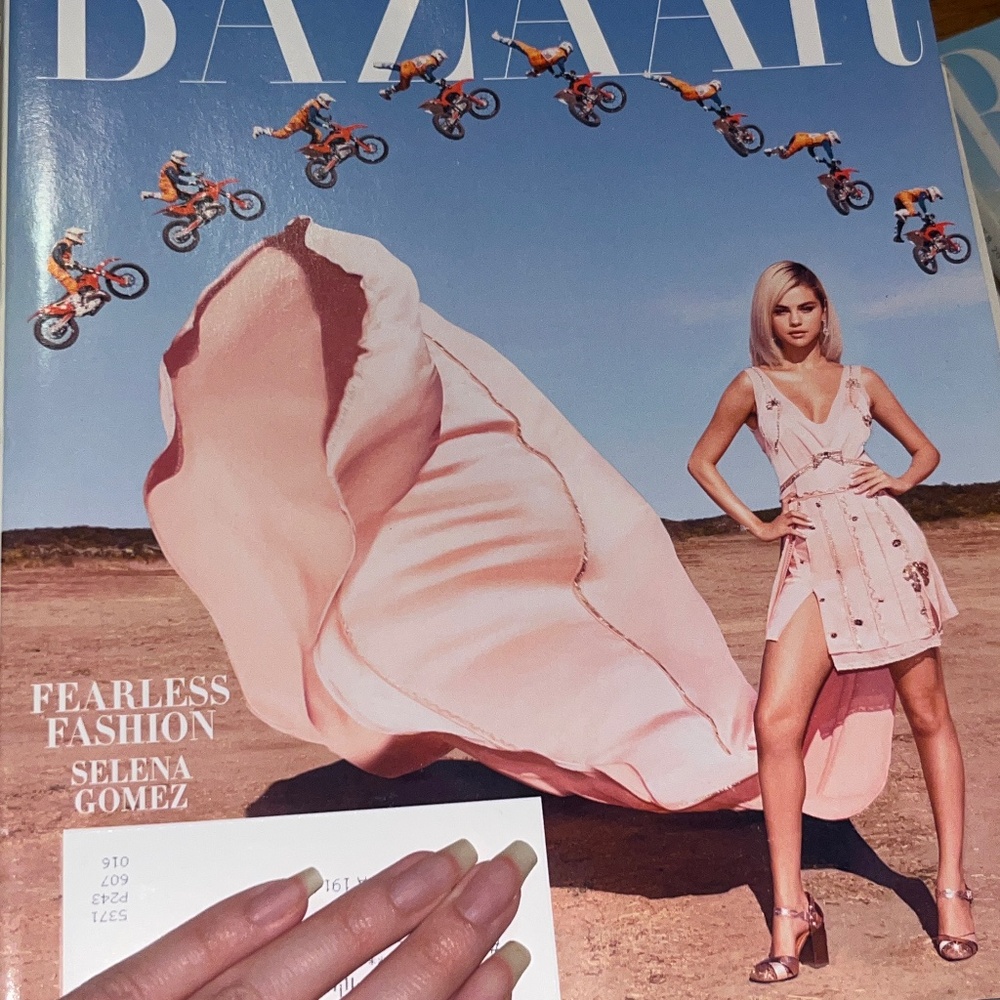 harper’s bazaar Selena Gomez Magazine